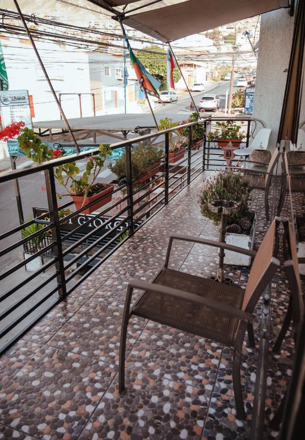 Di Giorgio Hostal 安托法加斯塔 外观 照片